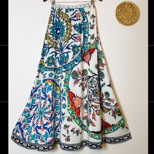Flying Tomato multicolor Floral print maxi skirt S